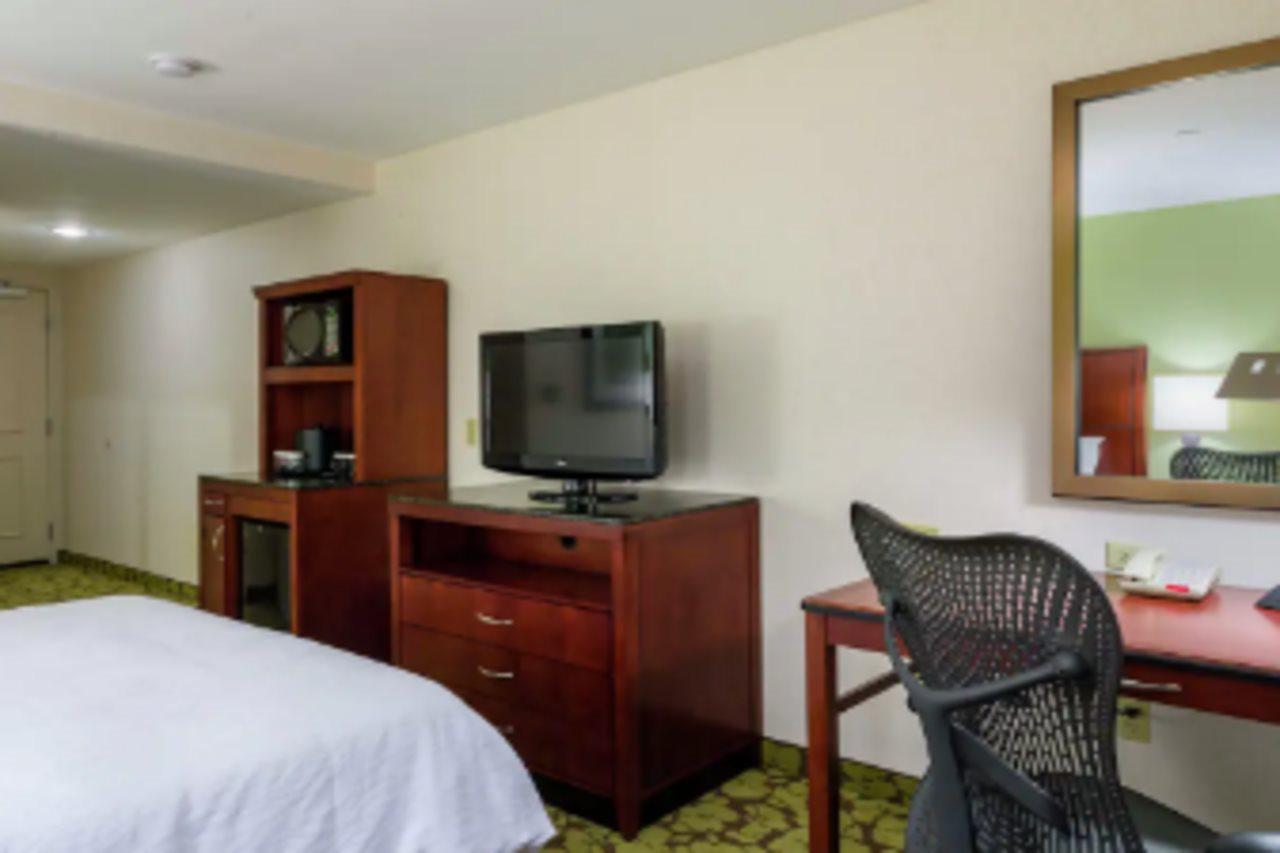 Hilton Garden Inn Queens/Jfk New York Eksteriør bilde