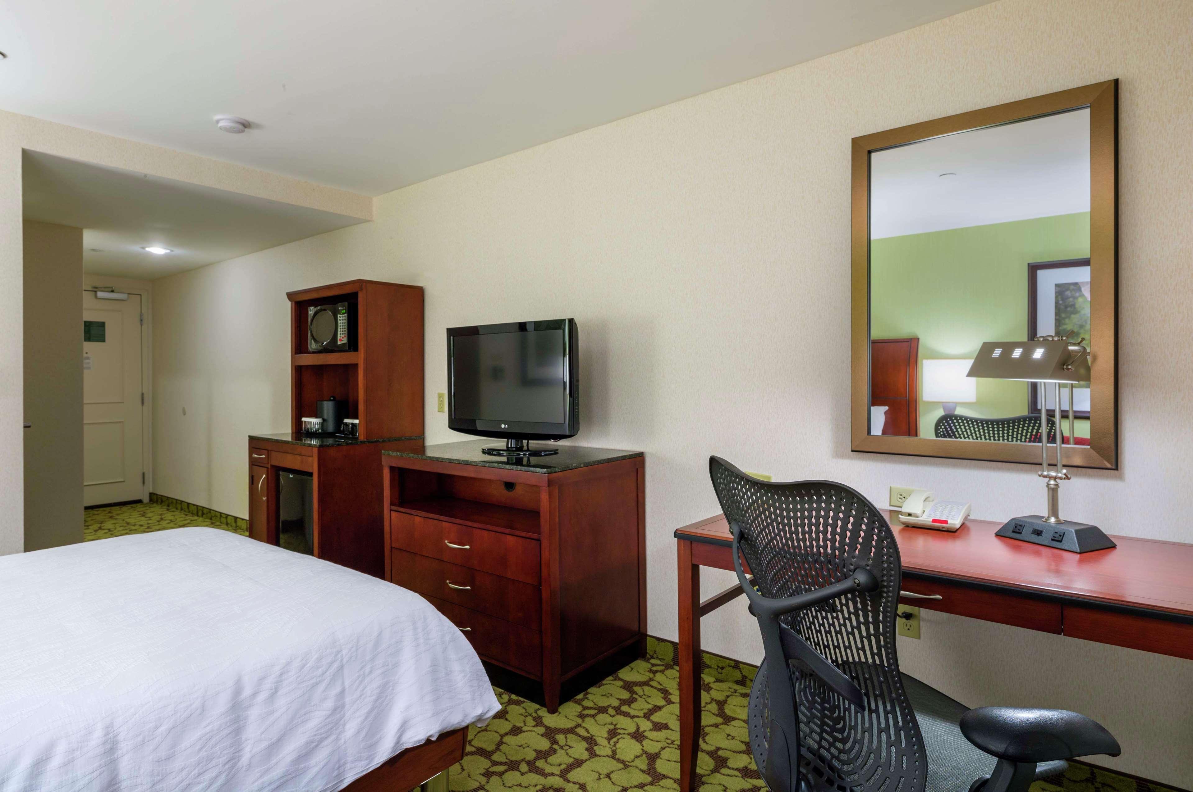 Hilton Garden Inn Queens/Jfk New York Eksteriør bilde