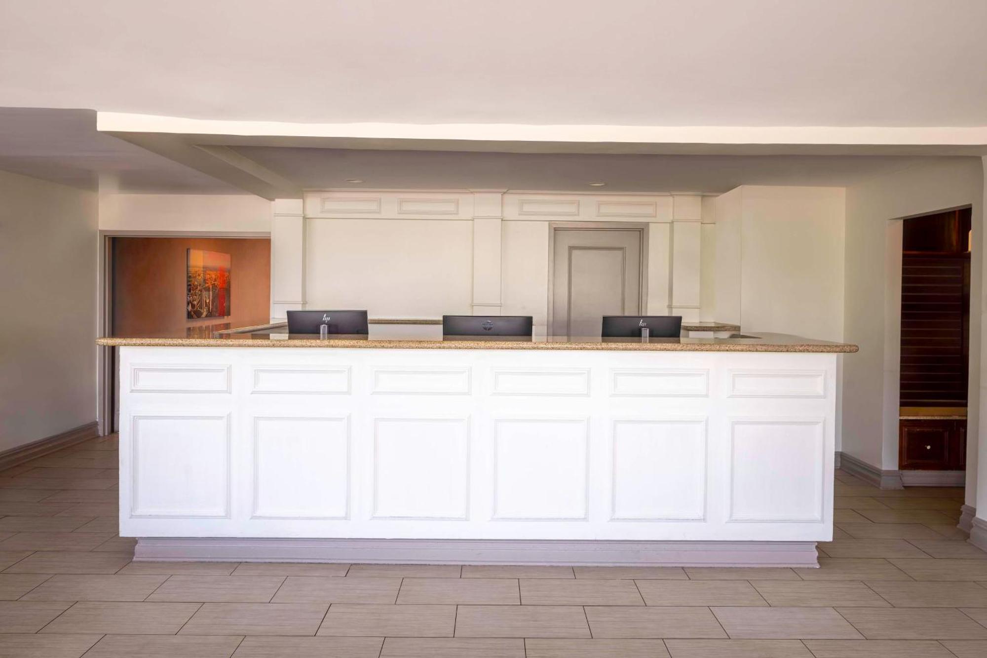 Hilton Garden Inn Queens/Jfk New York Eksteriør bilde